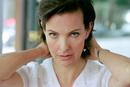Carole Bouquet - Red Lights
