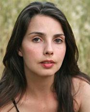 &Eacute;milie Cazenave