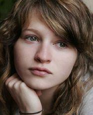 Christa Theret