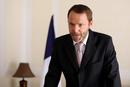 Un pas en avant : les dessous de la corruption Un pas en avant : les dessous de la corruption