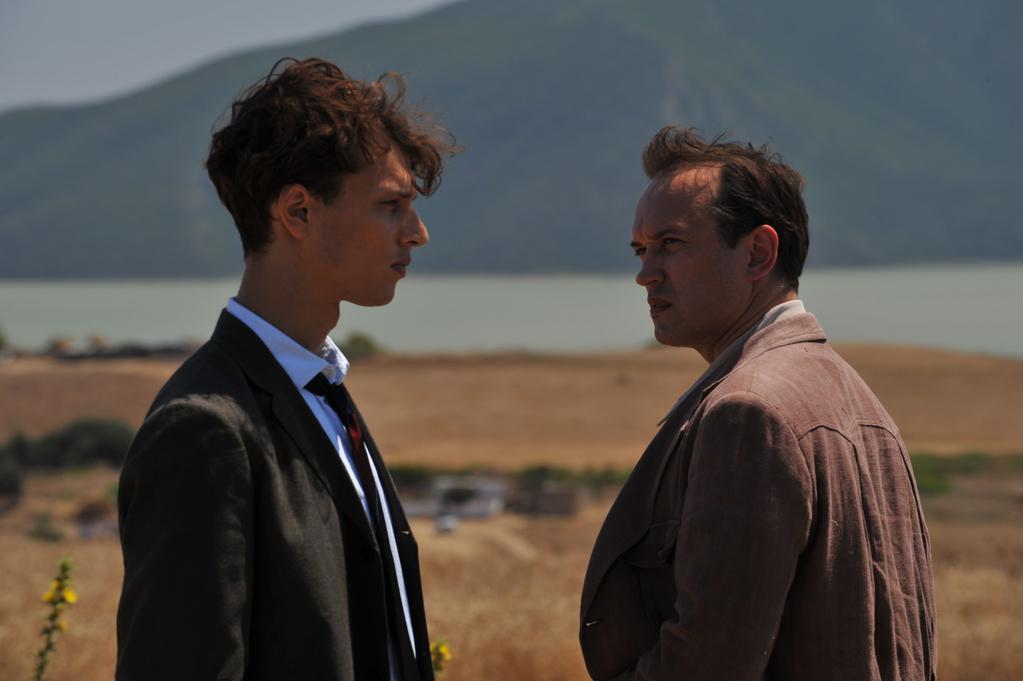 Film Ce Que Le Jour Doit à La Nuit Ce que le jour doit à la nuit (2011) - uniFrance Films