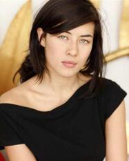 Myl&egrave;ne Jampano&iuml; - &copy; 
 DR