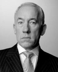 Simon Callow
