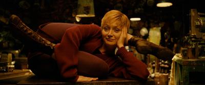 Micmacs - © (c) 2009 Warner Bros. Ent. Micmacs - © (c) 2009 Warner Bros. Ent.