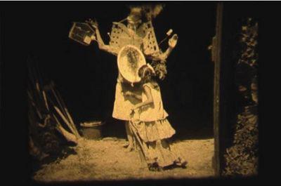 Mie, l'enfant descend du songe
