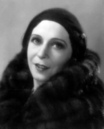 Suzanne Dant&egrave;s