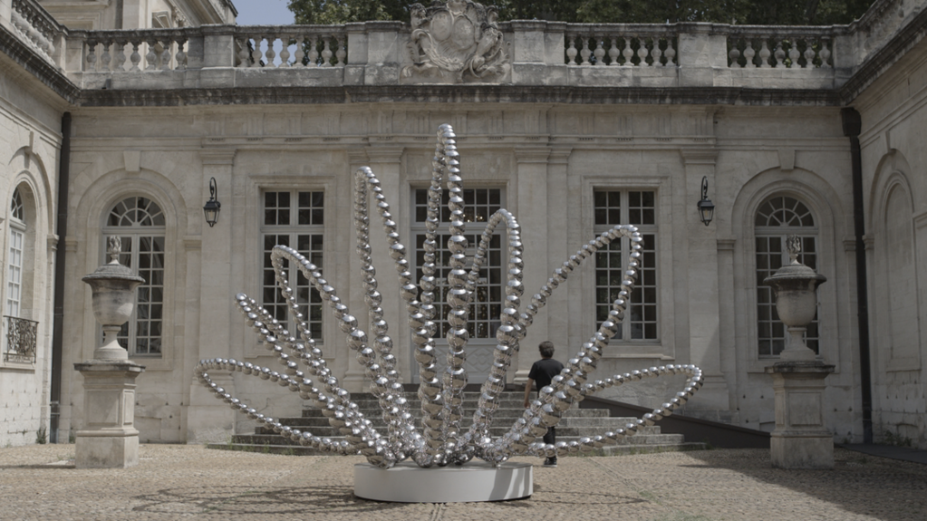 Othoniel Cosmos - Un artiste dans Avignon Othoniel Cosmos - Un artiste dans Avignon