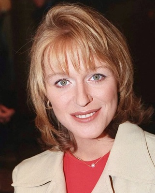 Valérie Pascale Valérie Pascale