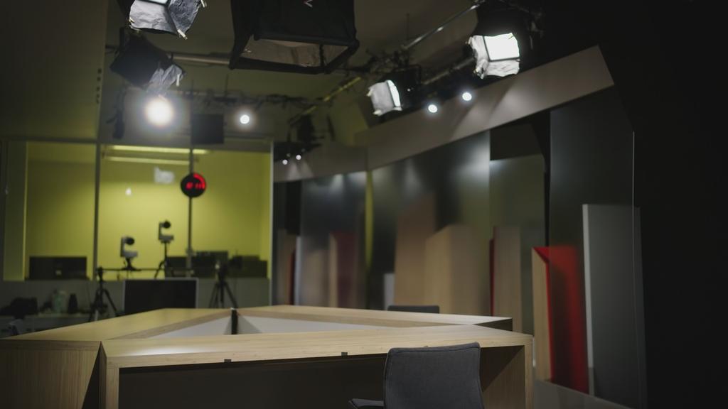 Media Crash - qui a tué le débat public - © PREMIERES LIGNES - MEDIAPART Media Crash - qui a tué le débat public - © PREMIERES LIGNES - MEDIAPART