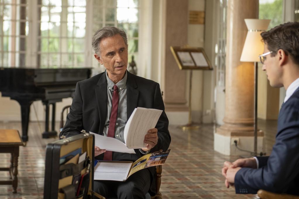 Thierry Lhermitte - © Manuel Moutier - 25 25 Films - Apollo Films - Orange Studio - France 3 Cinéma Thierry Lhermitte - © Manuel Moutier - 25 25 Films - Apollo Films - Orange Studio - France 3 Cinéma