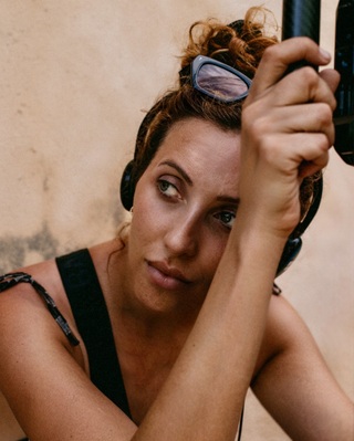 Roxine Helberg - © 2025 Juanca Paulino - Bien ou Bien Productions - Studiocanal - France 2 Cinéma Roxine Helberg - © 2025 Juanca Paulino - Bien ou Bien Productions - Studiocanal - France 2 Cinéma