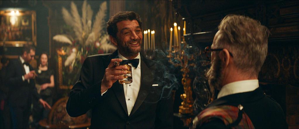 The Perfect Family - &copy; Les Films du 24 - M6 Films - Umedia