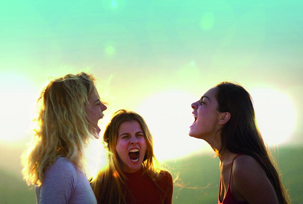 Around the World in 14 Films - 2021 - &copy; OrâZanâ Films - Vents Contraires - Acajou Productions