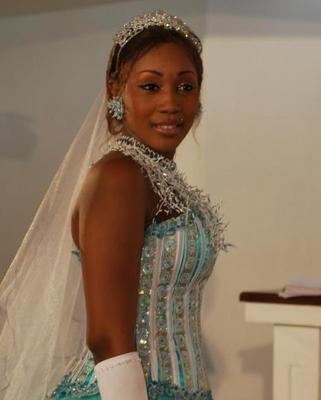 Emma Lohoues Emma Lohoues