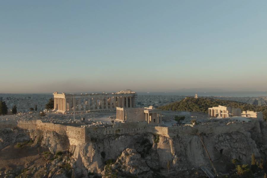 L'Acropole : Mégastructure de la Grèce Antique L'Acropole : Mégastructure de la Grèce Antique