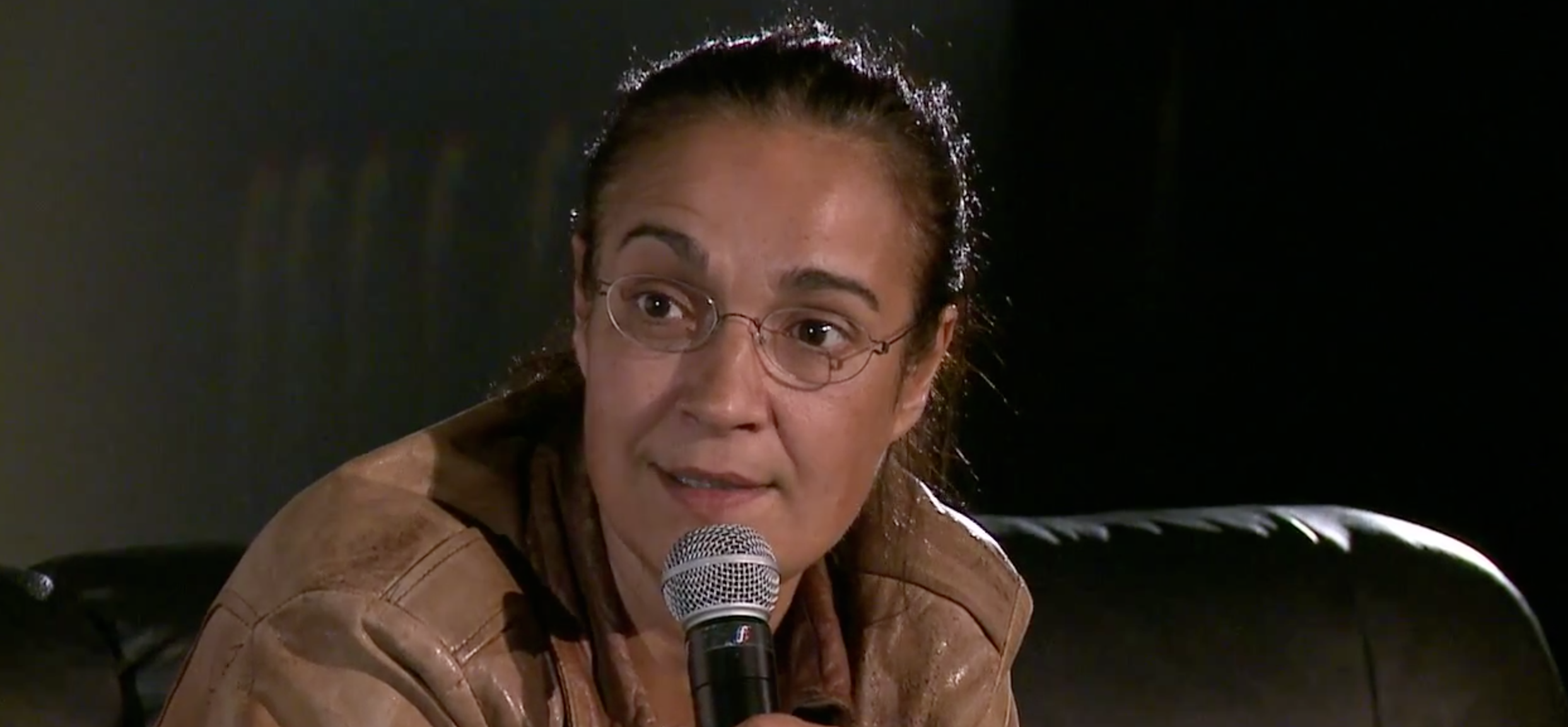 Entrevsita a Fabienne Godet ("Une place sur la Terre") Entrevsita a Fabienne Godet ("Une place sur la Terre")