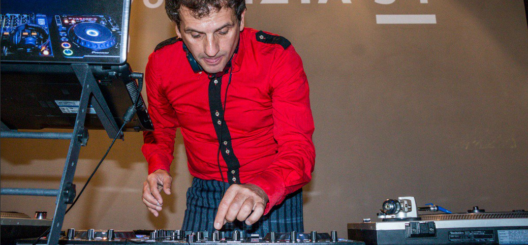 Around the World: August 2018 Around the World: August 2018