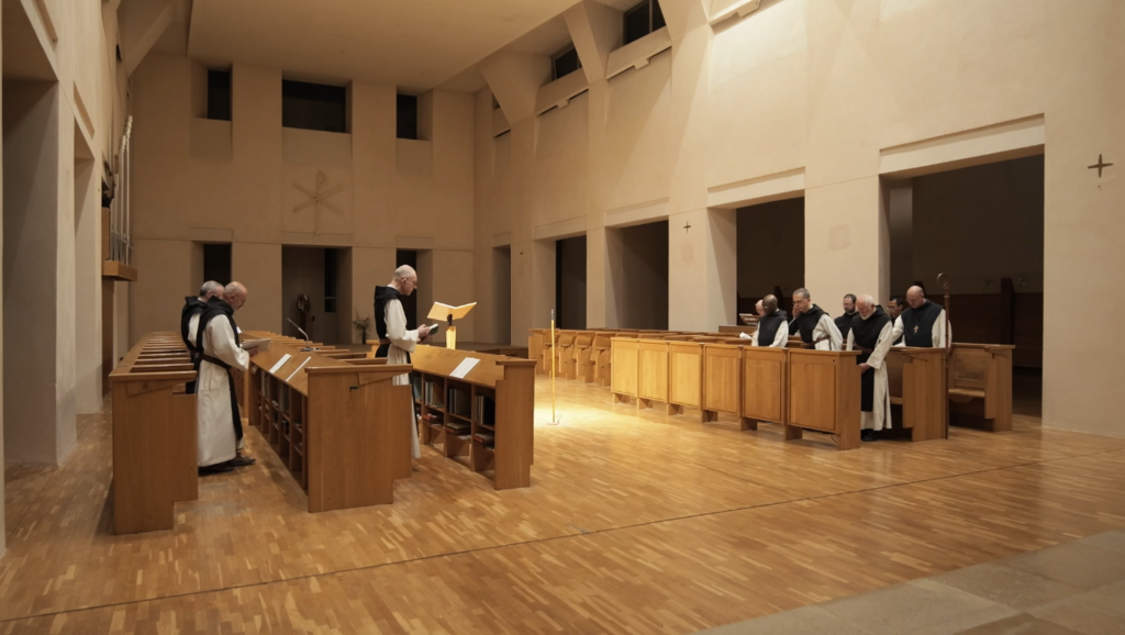 À l'ombre de l'abbaye de Clairvaux À l'ombre de l'abbaye de Clairvaux