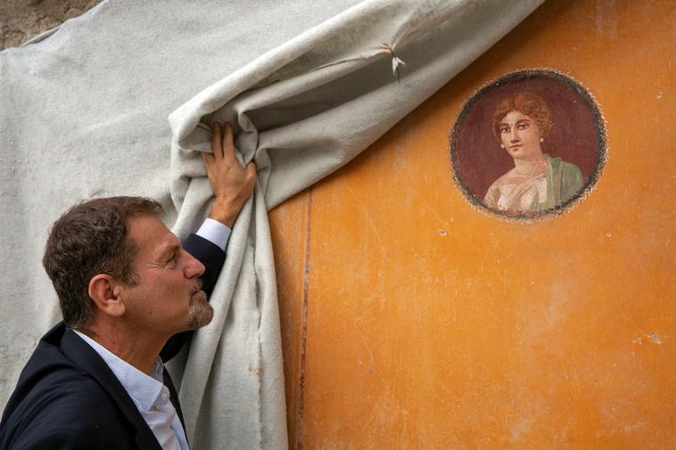 Les dernières heures de Pompéi Les dernières heures de Pompéi