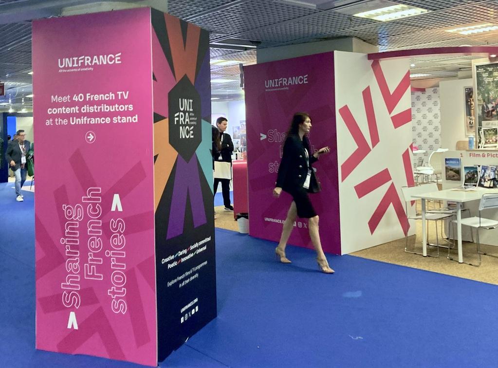 La delegación francesa en el MIPCOM 2025 con Unifrance La delegación francesa en el MIPCOM 2025 con Unifrance