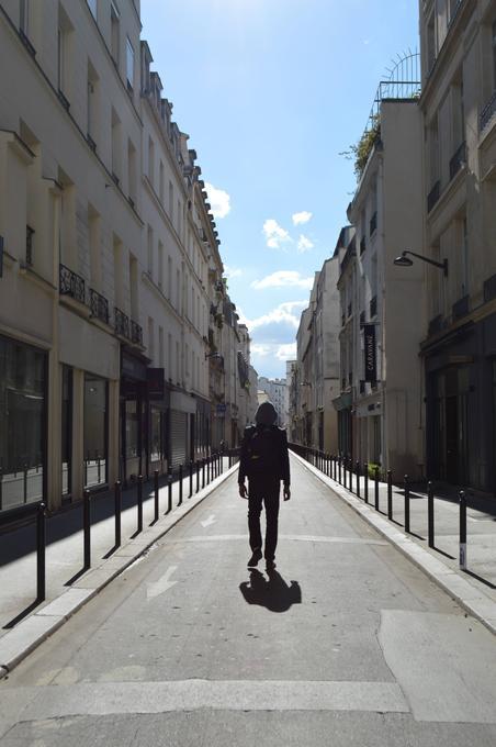 Dans le noir Dans le noir