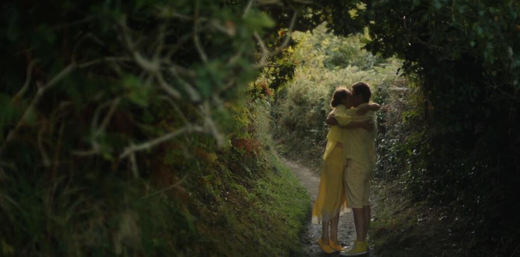 Au loin les eaux Au loin les eaux