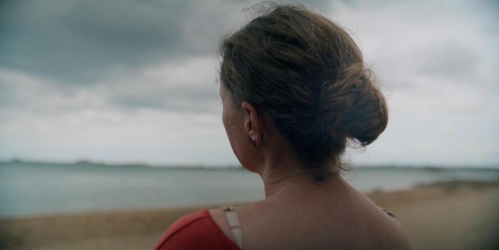 Au loin les eaux Au loin les eaux