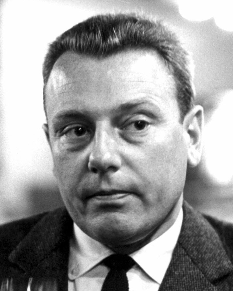 Helmut Ashley Helmut Ashley