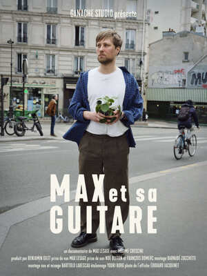 Max et sa guitare