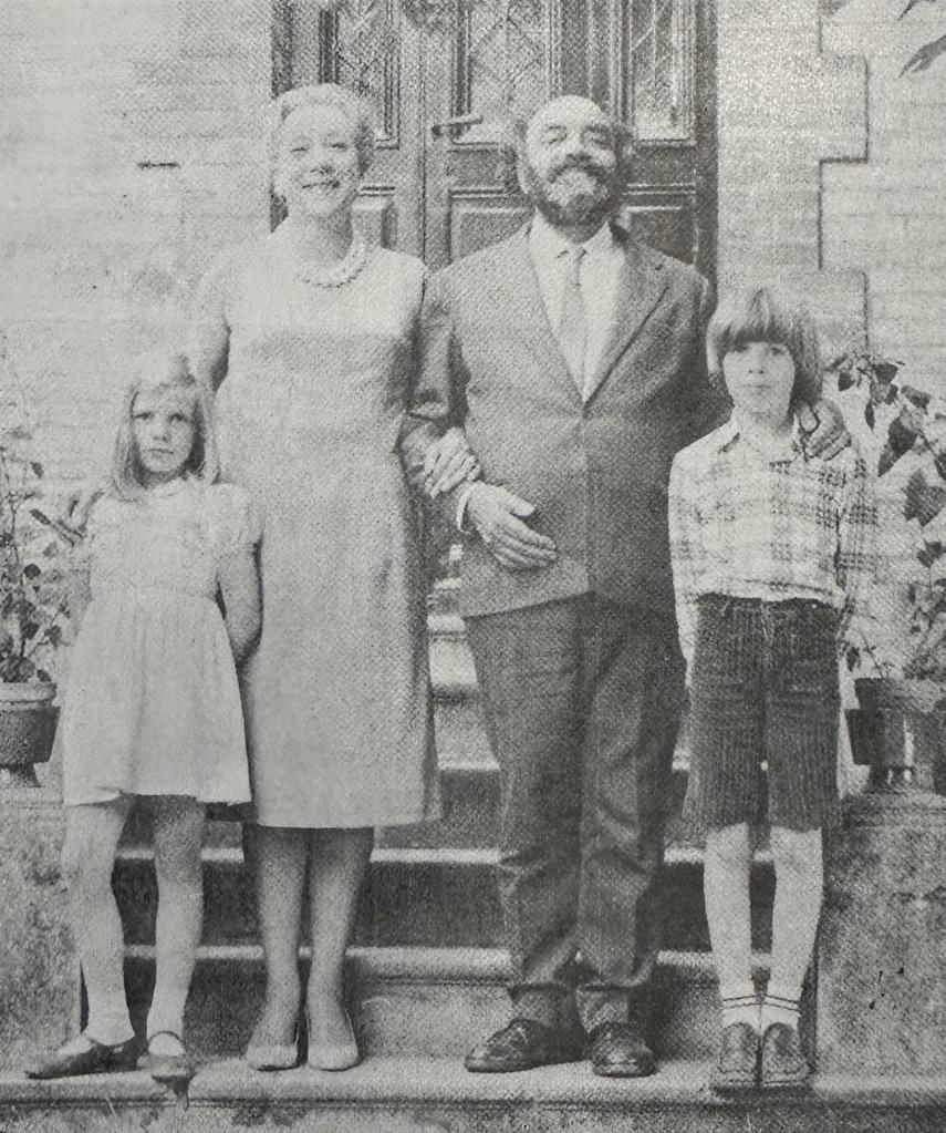 La Famille heureuse La Famille heureuse