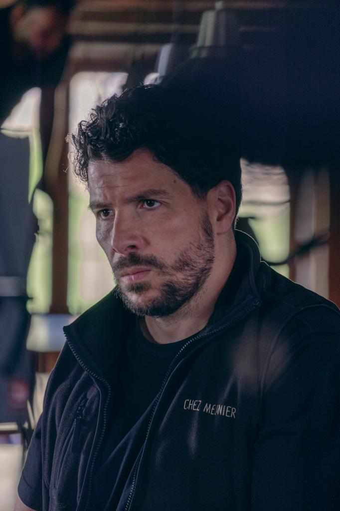 Redouane Bougheraba - © Las Palmeras - Nolita Cinéma - M6 Films - Wild Bunch - Princesse Béli - Elephant Story - Elephant Adventures Redouane Bougheraba - © Las Palmeras - Nolita Cinéma - M6 Films - Wild Bunch - Princesse Béli - Elephant Story - Elephant Adventures