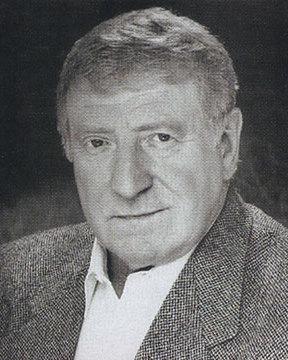 Clive Revill Clive Revill