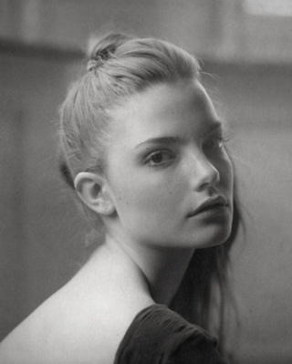 Claire Laffut Claire Laffut