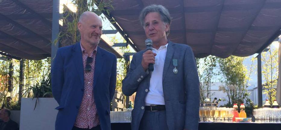 Alfred Hürmer, décoré de la médaille des Arts et des Lettres Alfred Hürmer, décoré de la médaille des Arts et des Lettres