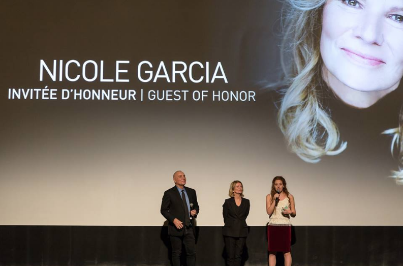 Around the World - 15 de noviembre Around the World - 15 de noviembre