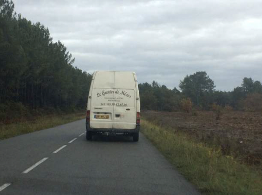 Le Monde dans un grenier Le Monde dans un grenier