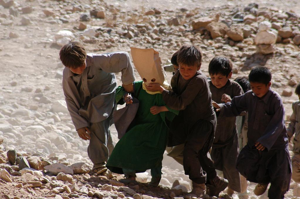 Buda explotó por vergüenza de Hana Makhmalbaf (2007) Unifrance