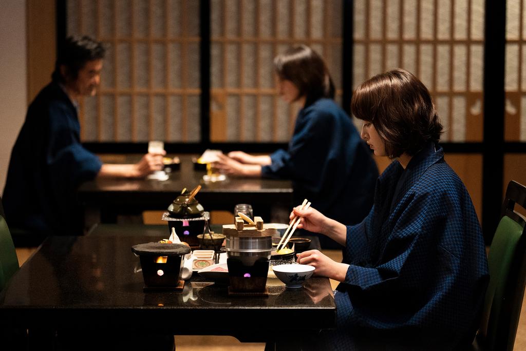 Fly On - © 2023「HOTSURERU」FILM PARTNERS & COMME DES CINÉMAS Fly On - © 2023「HOTSURERU」FILM PARTNERS & COMME DES CINÉMAS