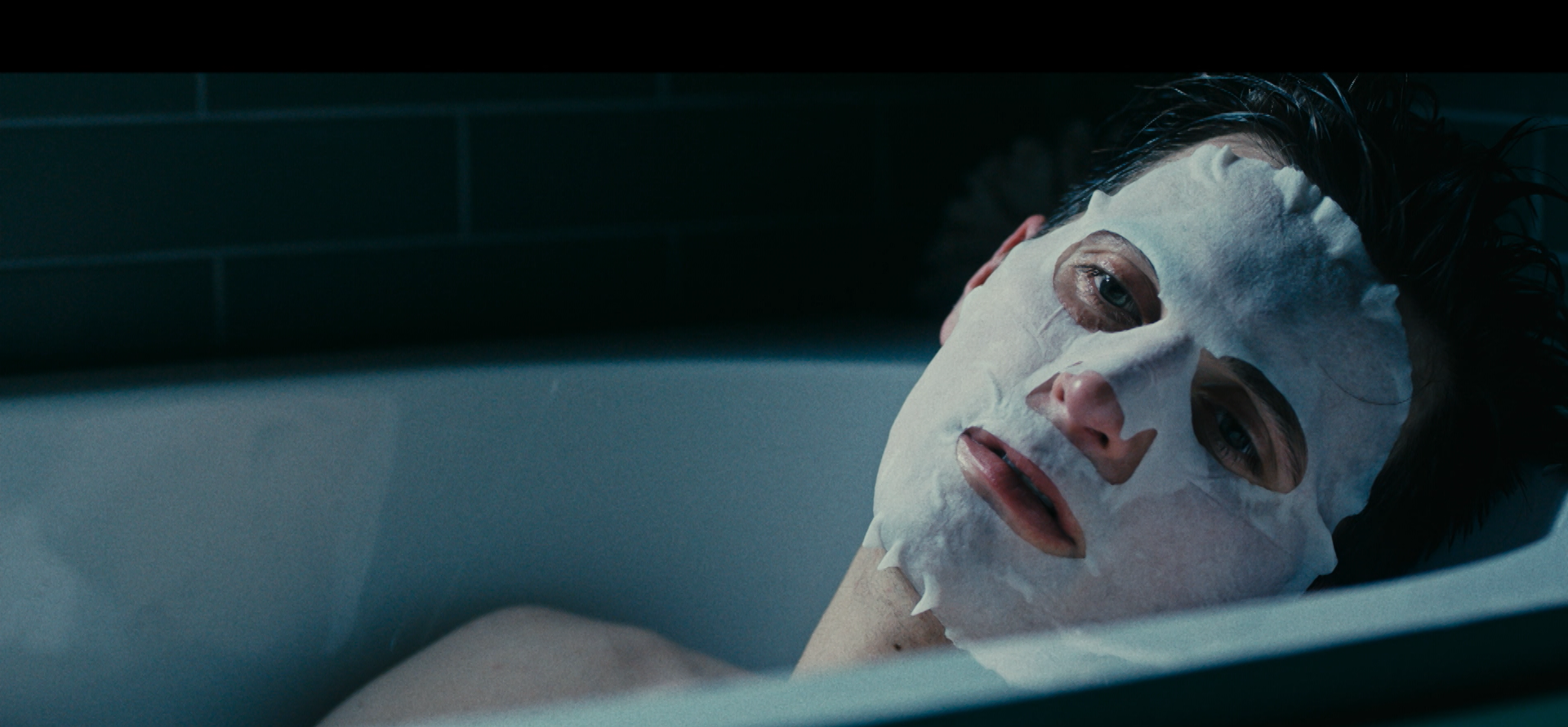 MyFrenchShorts #24: "Meantime" by Guillaume Scaillet MyFrenchShorts #24: "Meantime" by Guillaume Scaillet