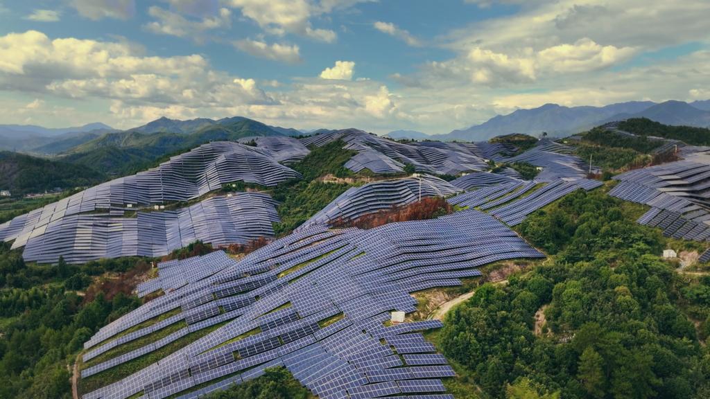 Nature : pour une réconciliation - © x8KRAW Wu Qiang - Hope Production - Calt Production 2024 Nature : pour une réconciliation - © x8KRAW Wu Qiang - Hope Production - Calt Production 2024