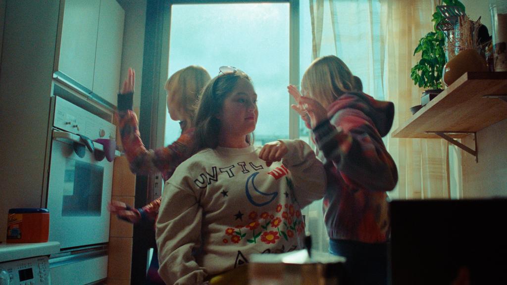 She Is Oh Oh She Is Oh Oh