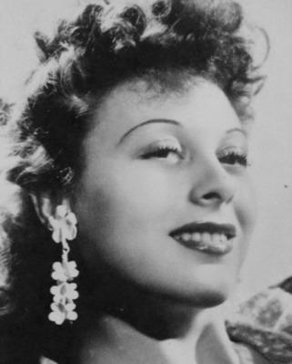 Aline Carola Aline Carola