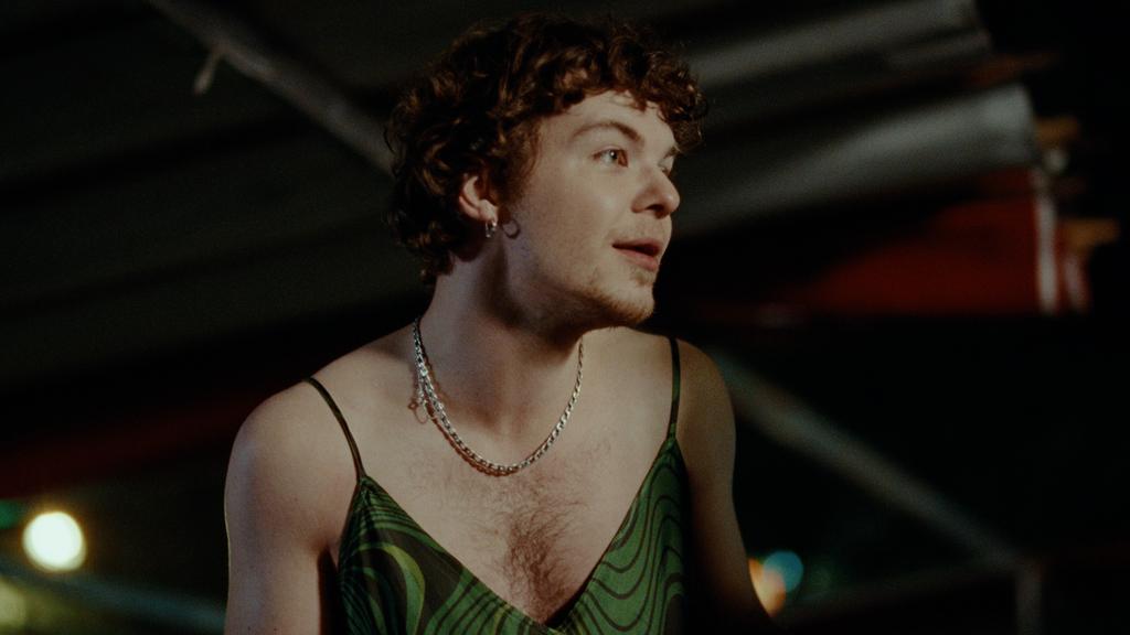 She Is Oh Oh She Is Oh Oh