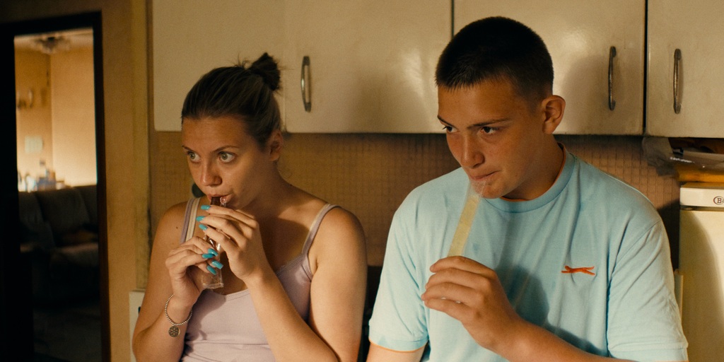 Il pleut dans la maison Il pleut dans la maison