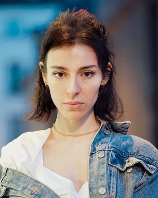 Lara Mistretta Lara Mistretta