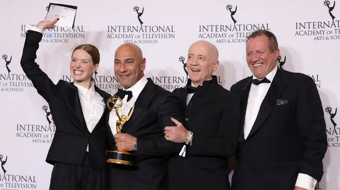 'Las gotas de Dios' recibe un Premio Emmy® Internacional 'Las gotas de Dios' recibe un Premio Emmy® Internacional