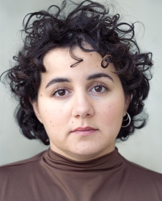 In&egrave;s Naoun
