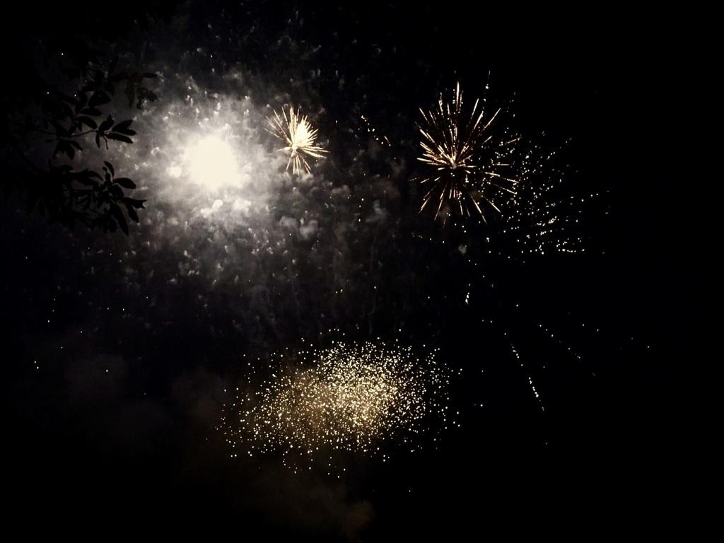 Un pays en flammes Un pays en flammes