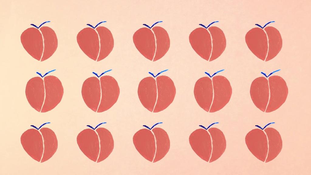 Give Me a French fess&eacute;e