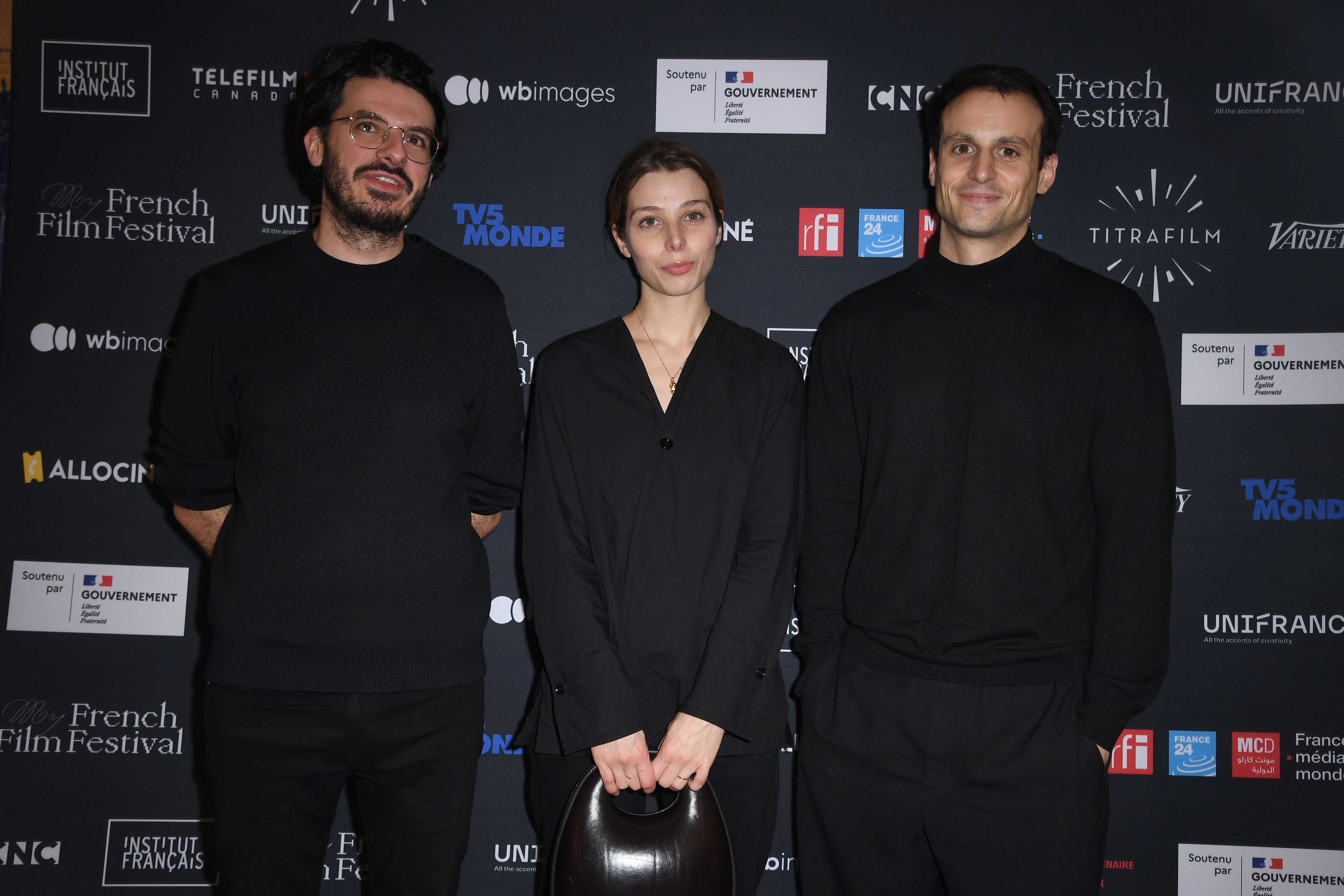 Virginie Efira receives a French Cinema Award from Unifrance - Olivier Capelli, Lola Cazanas et Louda Ben Salah-Cazanas (MyFrenchFilmFestival 2023) - © Giancarlo Gorassini/Unifrance Virginie Efira receives a French Cinema Award from Unifrance - Olivier Capelli, Lola Cazanas et Louda Ben Salah-Cazanas (MyFrenchFilmFestival 2023) - © Giancarlo Gorassini/Unifrance